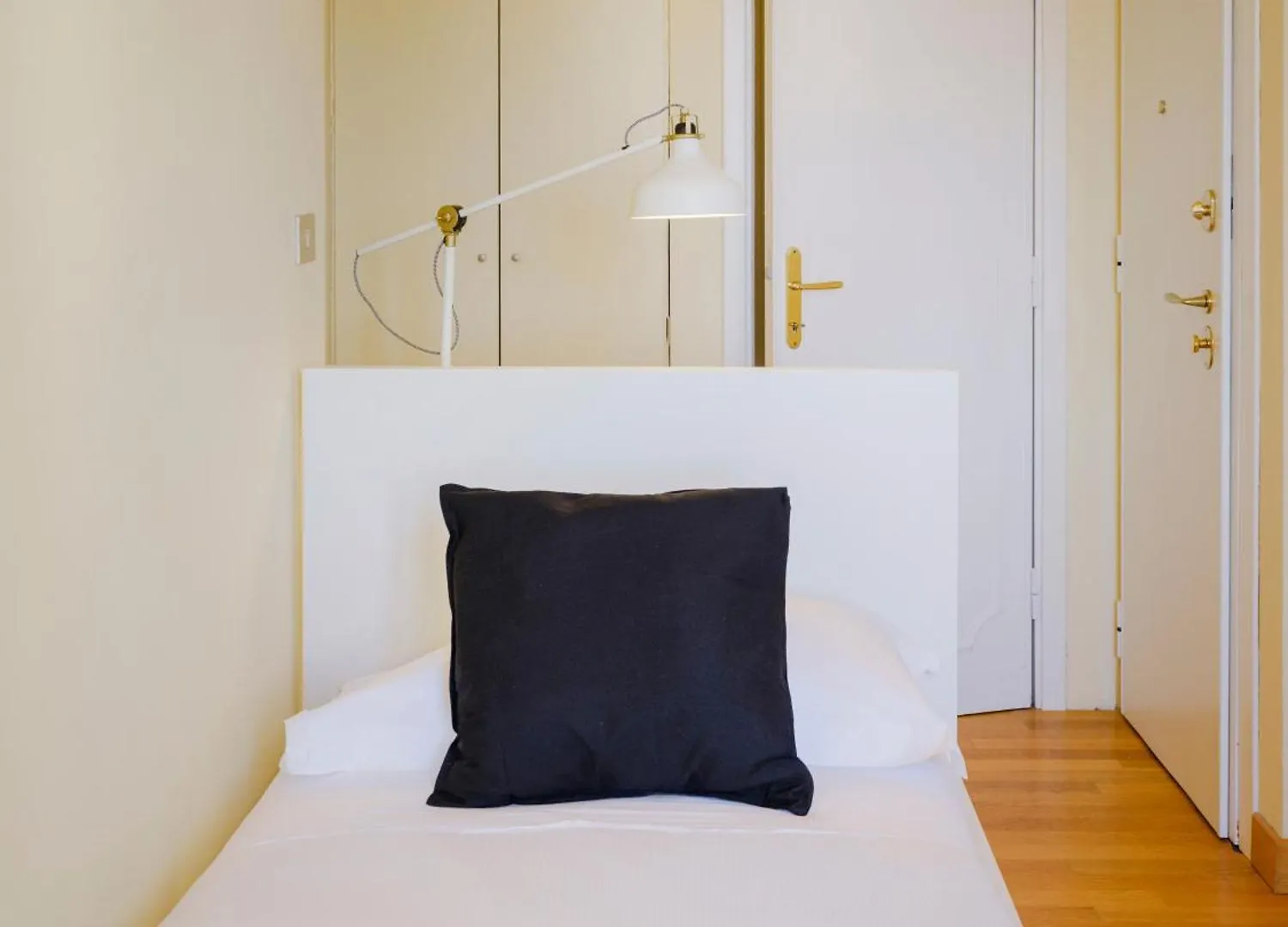 Casa Ari - Bright And Spacious Flat With Terrace Apartment Florence