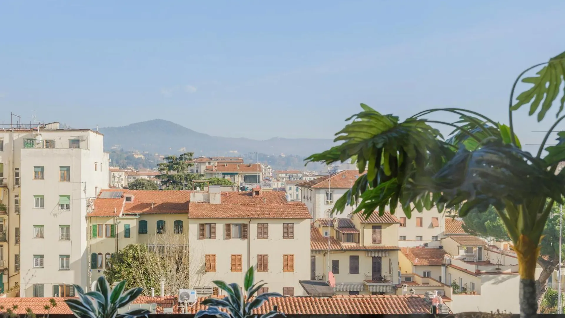 Casa Ari - Bright And Spacious Flat With Terrace Apartment Florence
